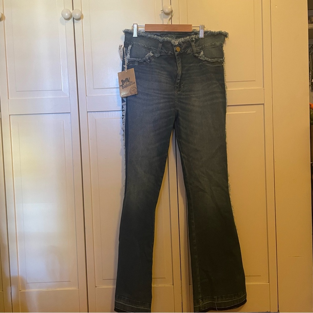 Obsesión Denim by Kali Uchis LIMITED EDITION